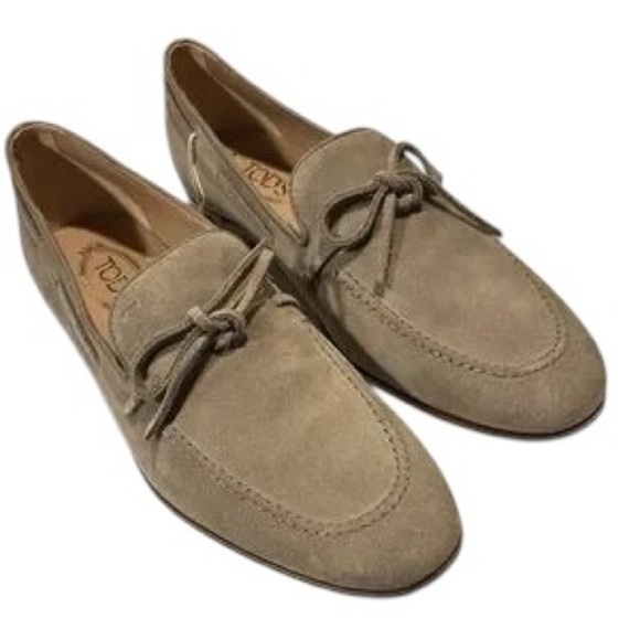 TOD'S Men’s Suede Loafers, NWT W/Box & Dust Bag - Picture 1 of 10